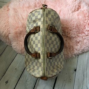 Authentic Louis Vuitton speedy 30 Damier azure